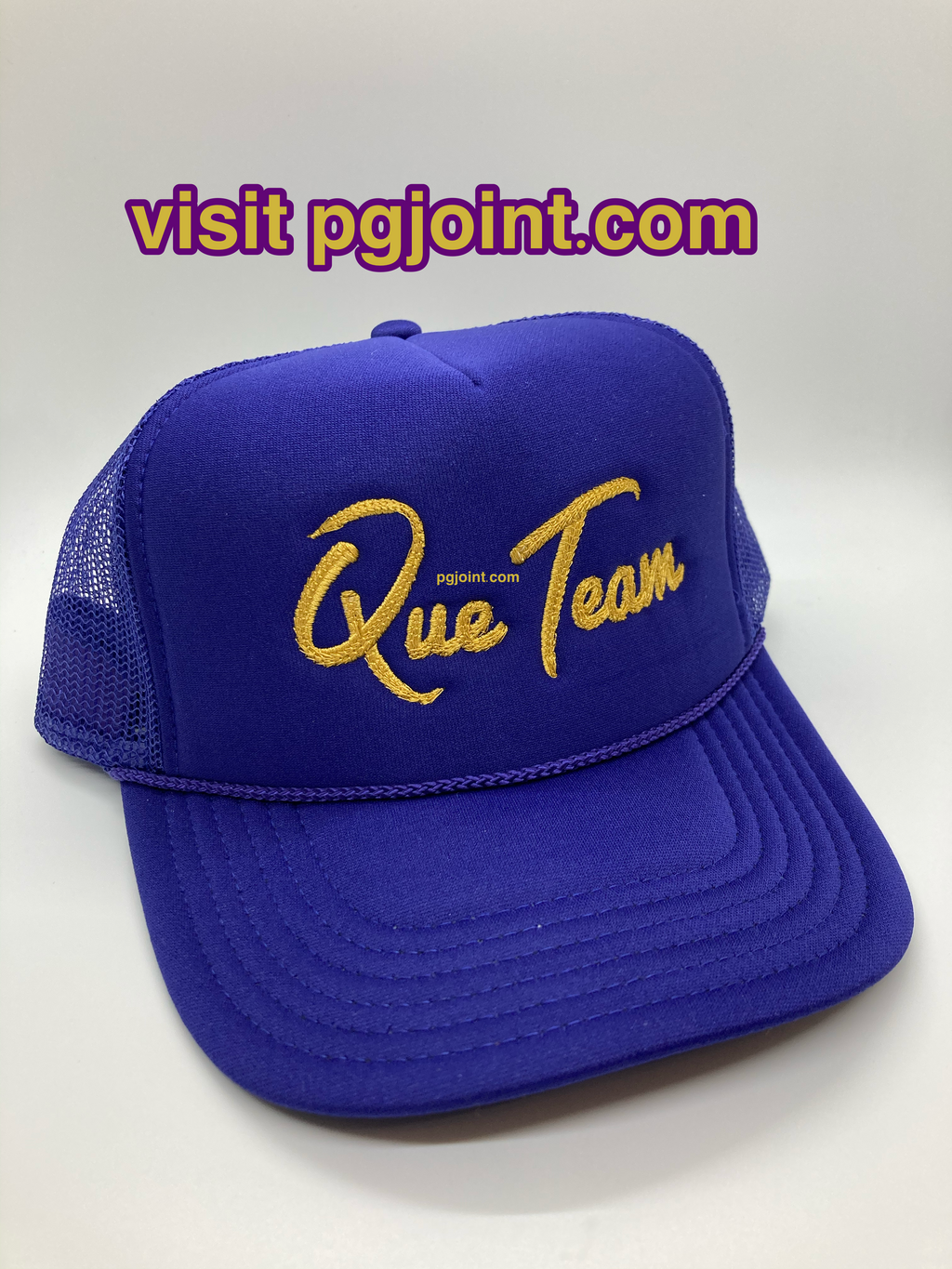 Que Team embroidered trucker hat ΩΨΦ